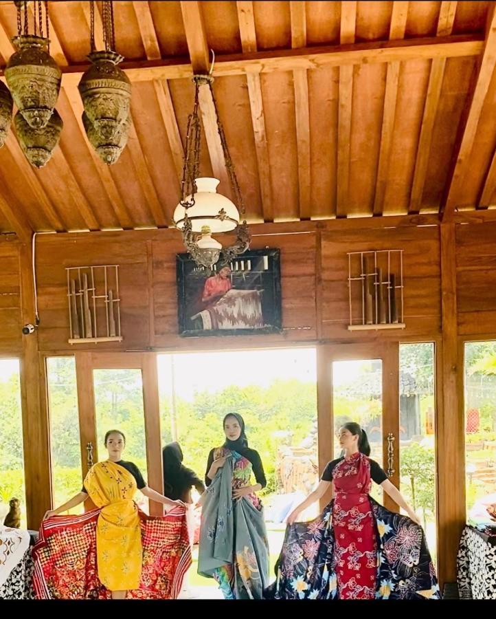 Resort & Resto Talaga Sundayana 梳邦再也 外观 照片