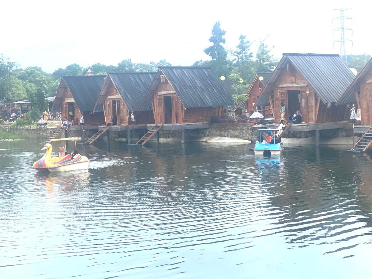 Resort & Resto Talaga Sundayana 梳邦再也 外观 照片